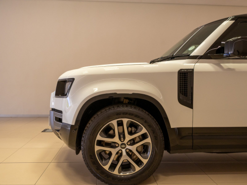 Land Rover Defender 110 D300 221KW AWD X Dynamic SE in Botswana