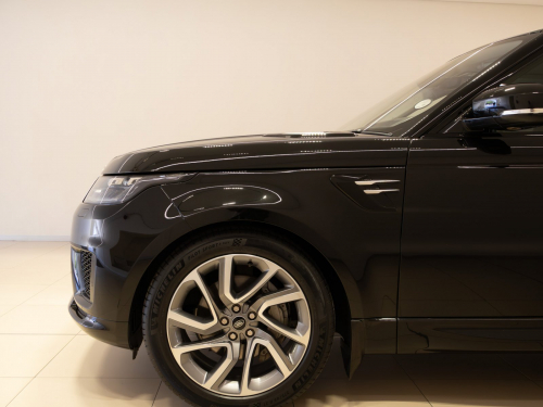 Land Rover Range Rover Sport 3.0 TV6 HSE in Botswana