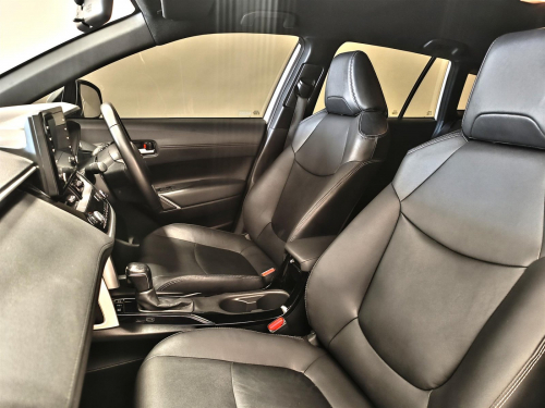 Toyota Corolla Cross 1.8L XS HEV in Botswana