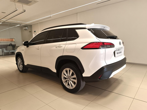 Toyota Corolla Cross 1.8L XS HEV in Botswana