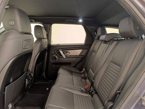 Land Rover Discovery Sport 2.0D AWD 147kW D200 Dynamic HSE D200 in Botswana