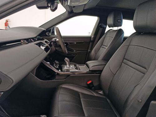 Range Rover Evoque 2.0D 132kW SE in Botswana