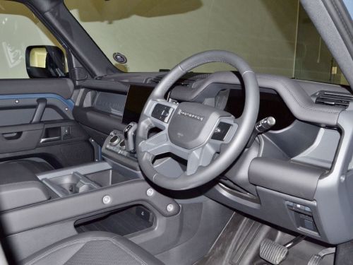 Land Rover Defender D250 X Dynamic SE in Botswana