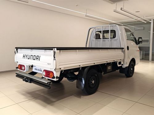 Hyundai H-100 2.6D 1.3Ton in Botswana