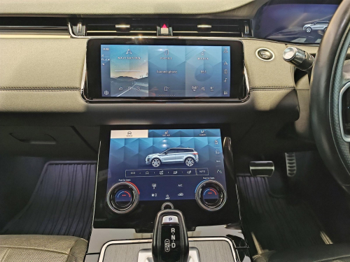 Range Rover Evoque R-Dynamic in Botswana
