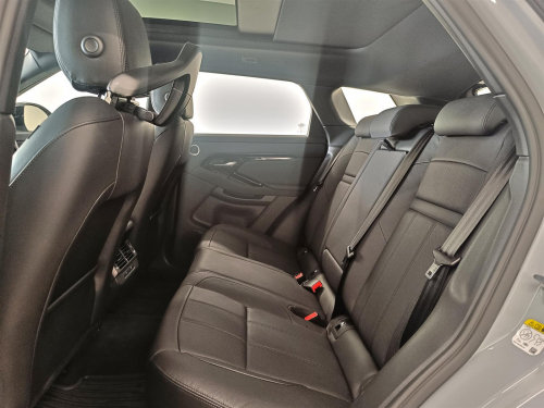 Range Rover Evoque 118kW P160 S in Botswana