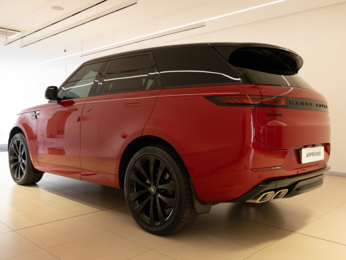 Land Rover Range Rover Sport 4.4 L P530 First Edition in Botswana
