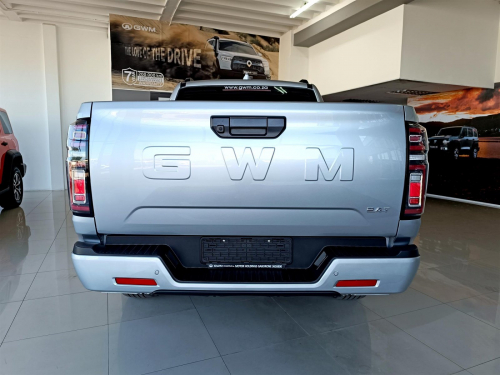 GWM P300 2.4T 9AT LT 4x2 in Botswana
