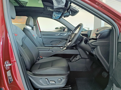 Haval H6 GT PHEV 1.5T DHT in Botswana