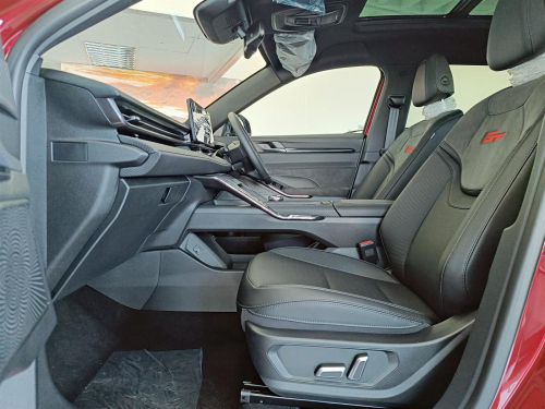 Haval H6 GT PHEV 1.5T DHT in Botswana