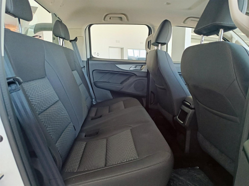 GWM P300 2.0T 8AT SX 4x4 in Botswana