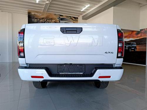 GWM P300 2.0T 8AT SX 4x4 in Botswana