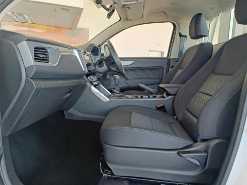 GWM P300 2.0T 8AT SX 4x2 in Botswana