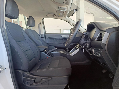 GWM P300 2.0T 8AT SX 4x2 in Botswana