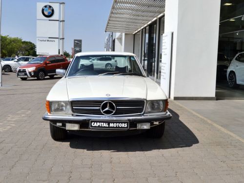 Mercedes-Benz 450 SLC in Botswana