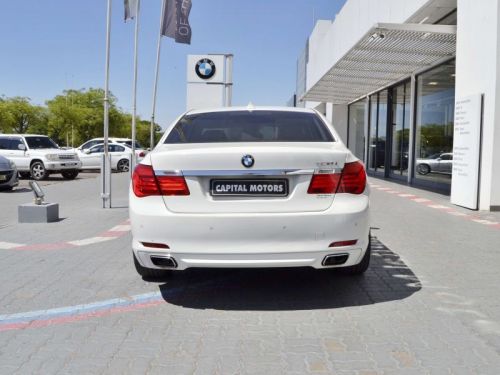 BMW 750i in Botswana
