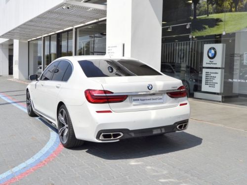 BMW 750i in Botswana