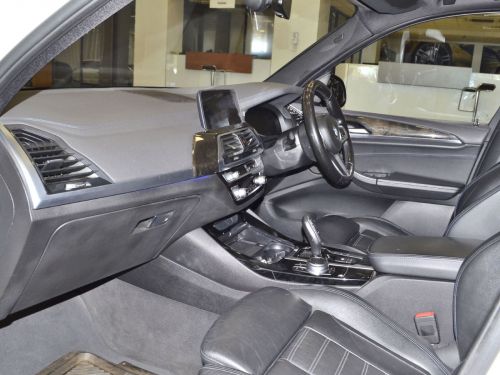 BMW X3 20d in Botswana