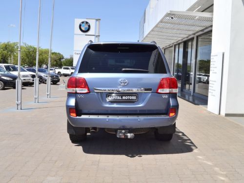 Toyota Land Cruiser 200 Series VX V8 in Botswana