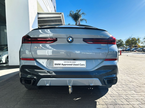 BMW X6 xDrive30d in Botswana