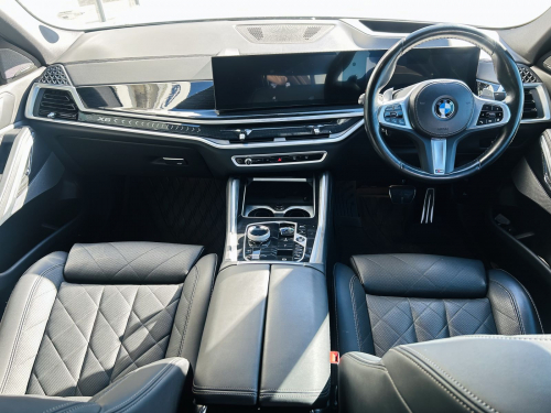 BMW X6 xDrive30d in Botswana