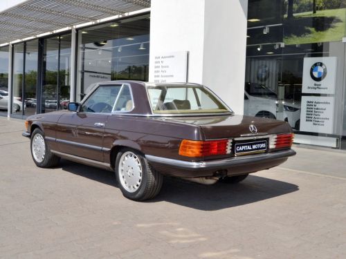 Mercedes-Benz 280 SL in Botswana