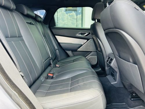 Land Rover Range Rover Velar SE in Botswana