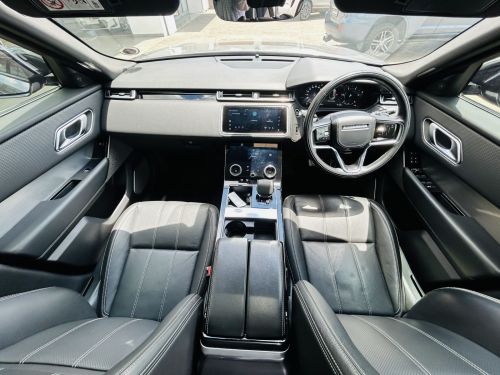 Land Rover Range Rover Velar SE in Botswana