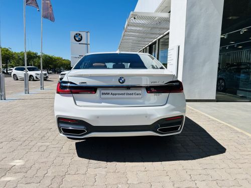 BMW 750Li xDrive in Botswana