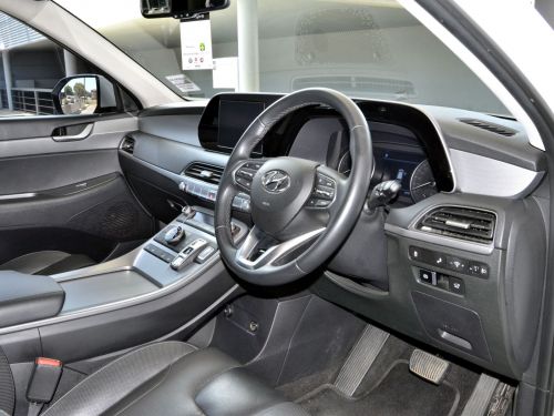 Hyundai Palisade Elite - 7 Seater in Botswana