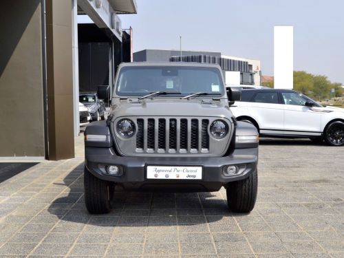 Jeep Wrangler Rubicon in Botswana