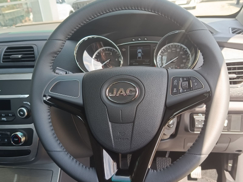 JAC T6 2.0 CTi 4x2 Comfort S/Cab in Botswana