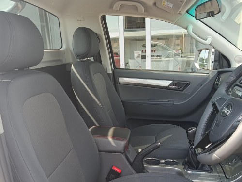 JAC T6 2.0 CTi 4x2 Comfort S/Cab in Botswana
