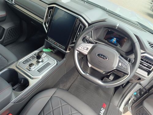 JAC T9 Super Lux 4x4 2.0L CTi in Botswana