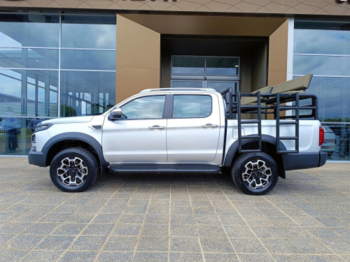 JAC T9 Super Lux 4x4 2.0L CTi in Botswana