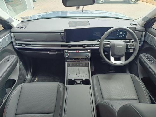 Hyundai Santa Fe Hybrid 1.6T in Botswana