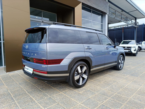 Hyundai Santa Fe Hybrid 1.6T in Botswana