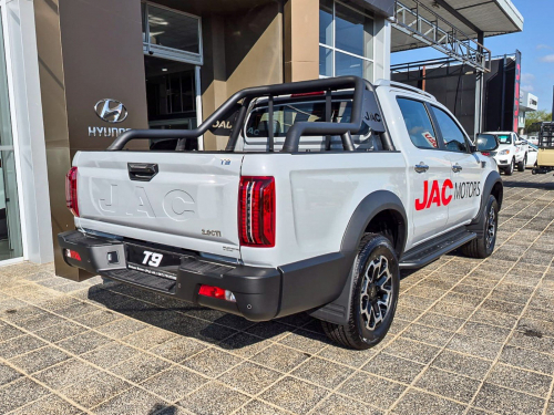JAC T9 SuperLux in Botswana