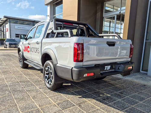 JAC T9 SuperLux in Botswana