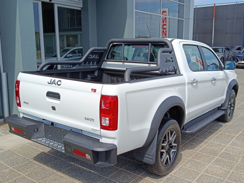 JAC T8 D/Cab 2.0 CTi 4x4 LUX in Botswana