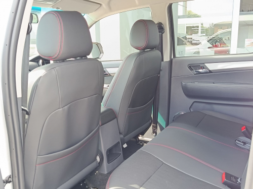 JAC T8 D/Cab 2.0 CTi 4x4 LUX in Botswana