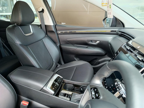 Hyundai Tucson 2.0L Elite FWD in Botswana