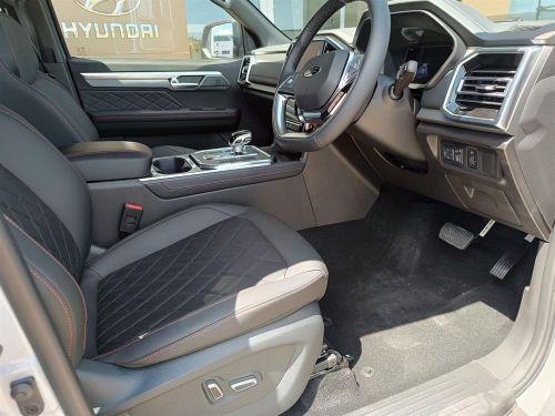 JAC T9 CTi Super Lux P/U D/C A/T in Botswana
