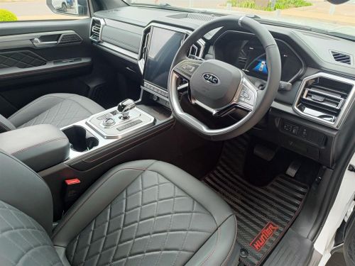 JAC T9 Hunter 2.0L CTi 4x4 AT D/Cab in Botswana