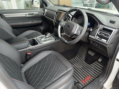 JAC T9 Hunter 2.0L CTi 4x4 AT D/Cab in Botswana