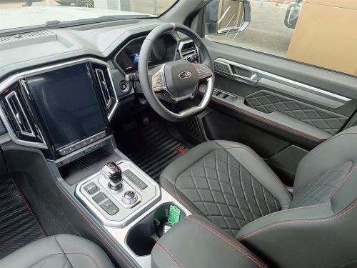 JAC T9 Hunter 2.0L CTi 4x4 AT D/Cab in Botswana