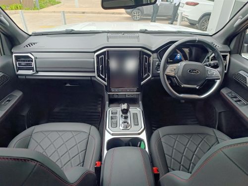 JAC T9 Hunter 2.0L CTi 4x4 AT D/Cab in Botswana