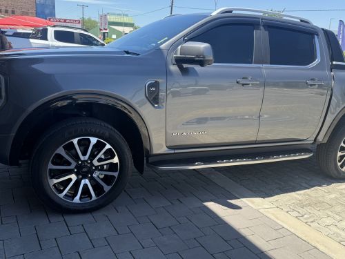 Ford Ranger Wildtrack Platinum in Botswana