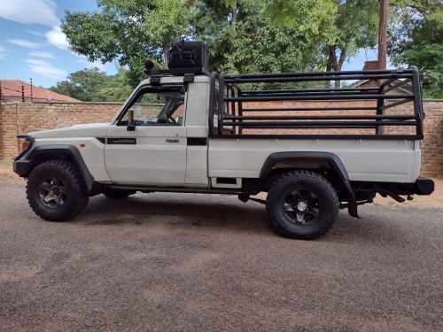 Toyota Land Cruiser 4,5 efi in Botswana