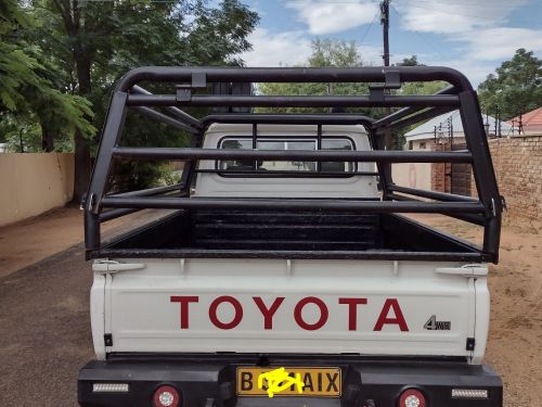 Toyota Land Cruiser 4,5 efi in Botswana